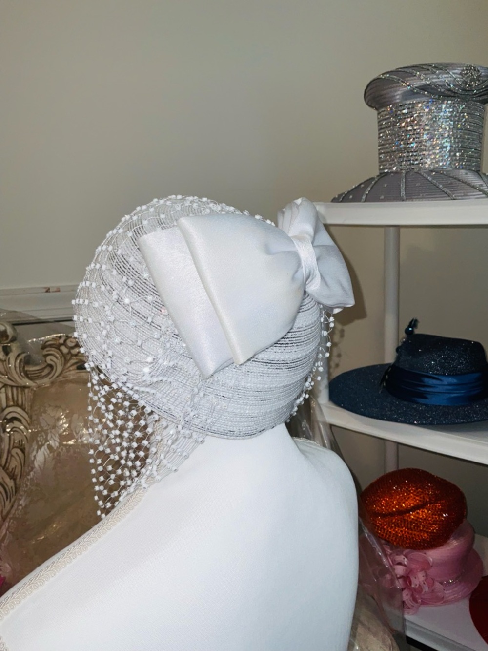 White Beaded Birdcage Veil Fascinator Headpiece (Price Is Firm) - Picture 3 of 10